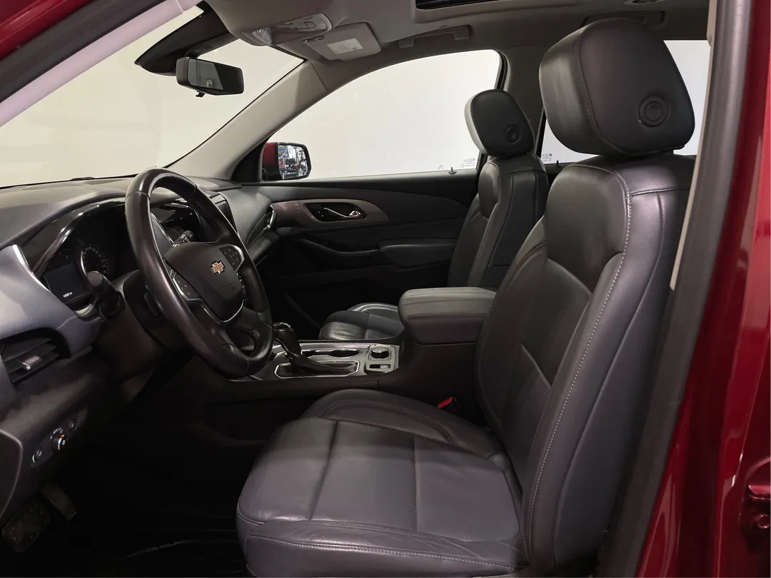 2019 Chevrolet Traverse — photo 3
