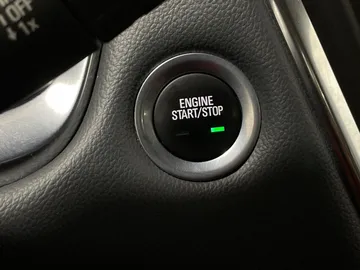 2019 Chevrolet Traverse - image 25