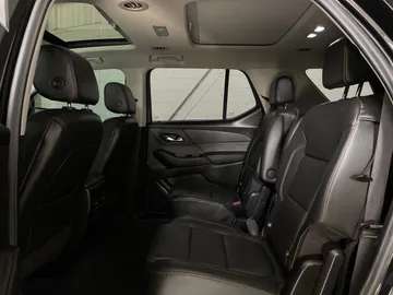 2020 Chevrolet Traverse - image 16