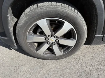 2020 Chevrolet Traverse - image 4