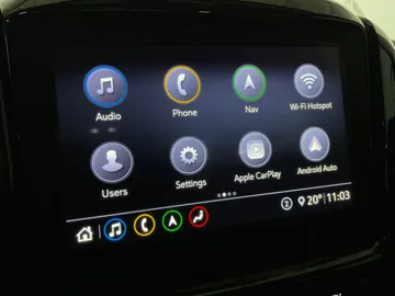 2020 Chevrolet Traverse - image 8