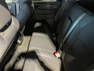 2017 Chevrolet Traverse - image 15