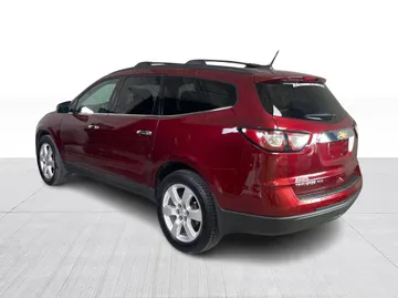 2017 Chevrolet Traverse - image 11