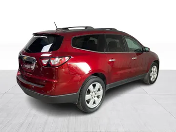2017 Chevrolet Traverse - image 14
