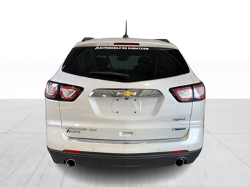 2017 Chevrolet Traverse - image 7