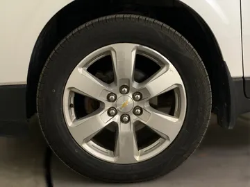2017 Chevrolet Traverse - image 19