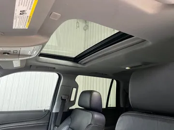 2020 Chevrolet Tahoe - image 6