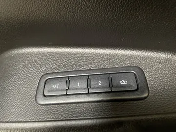 2020 Chevrolet Tahoe - image 22