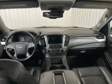 2020 Chevrolet Tahoe - image 4