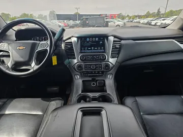 2020 Chevrolet Tahoe - image 9