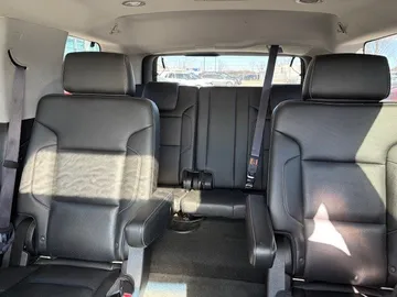 2016 Chevrolet Tahoe - image 9