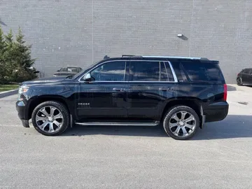 2016 Chevrolet Tahoe - image 4
