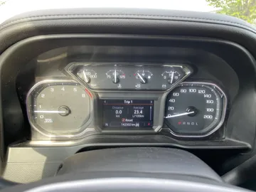 2020 GMC Sierra 2500HD - image 17
