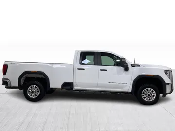 2024 GMC Sierra 2500HD - image 2