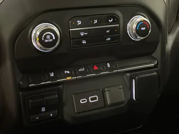 2024 GMC Sierra 2500HD - image 20
