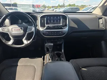 2019 GMC Canyon - image 9