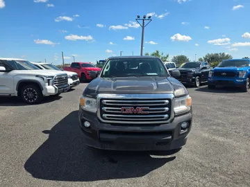 2019 GMC Canyon - image 2