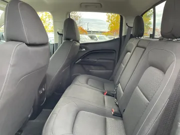 2019 GMC Canyon - image 15