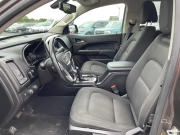 2019 GMC Canyon - image 3