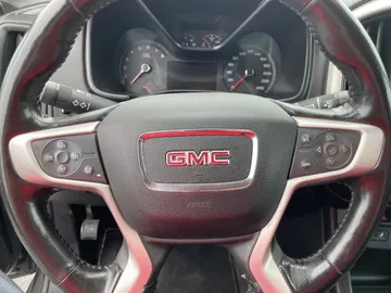 2019 GMC Canyon - image 17