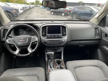 2019 GMC Canyon - image 4