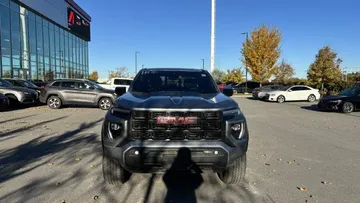 2024 GMC Canyon - image 2