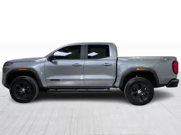 2024 GMC Canyon - image 10