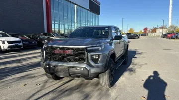 2024 GMC Canyon - image 3