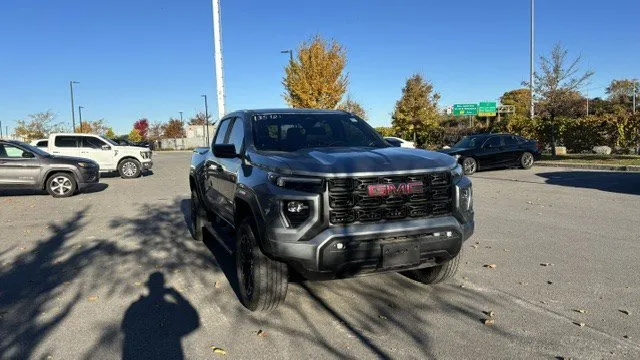 2024 GMC Canyon - main image