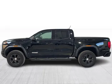 2024 GMC Canyon - image 8