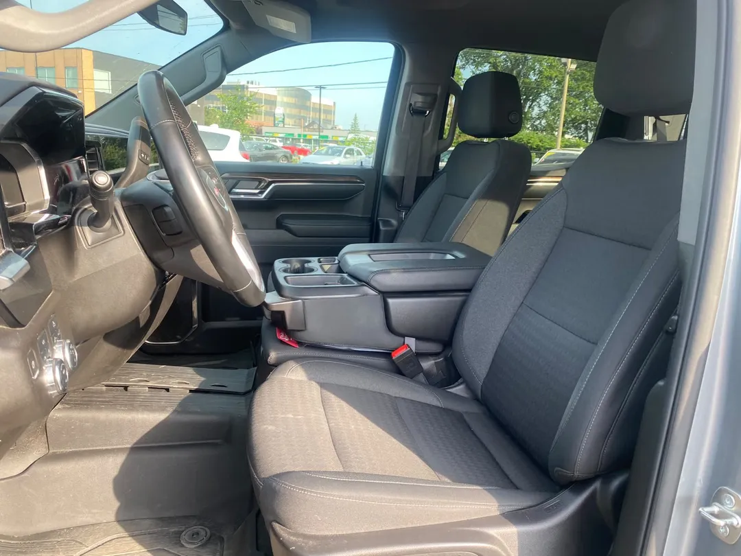 2024 GMC Sierra 1500 — photo 8
