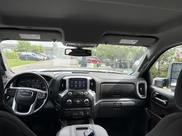 2020 GMC Sierra 1500 - image 8