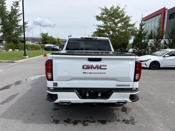 2020 GMC Sierra 1500 - image 6
