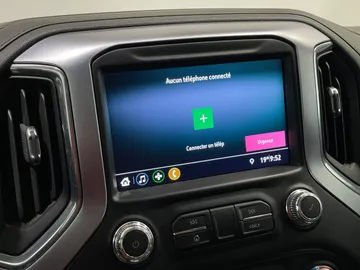 2020 GMC Sierra 1500 - image 24