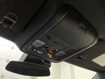 2020 Cadillac XT4 - image 17