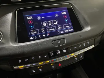 2020 Cadillac XT4 - image 22
