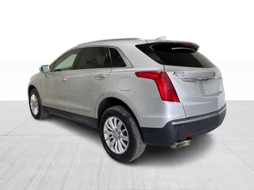 2018 Cadillac XT5 - image 7