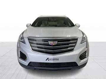 2018 Cadillac XT5 - image 3