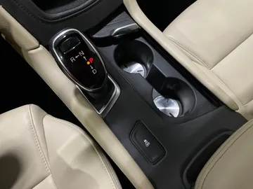 2018 Cadillac XT5 - image 29
