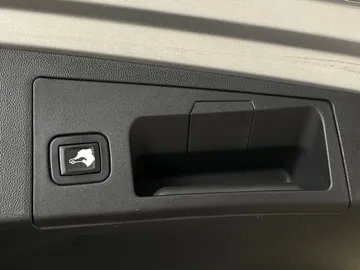 2018 Cadillac XT5 - image 17