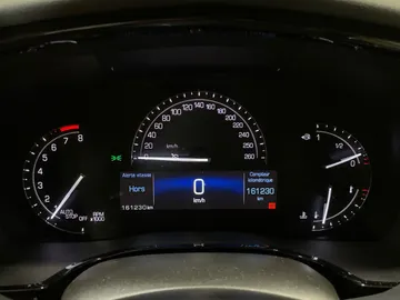 2018 Cadillac XT5 - image 14