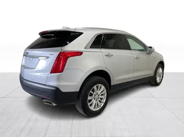 2018 Cadillac XT5 - image 9