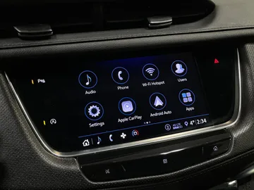 2020 Cadillac XT5 - image 7