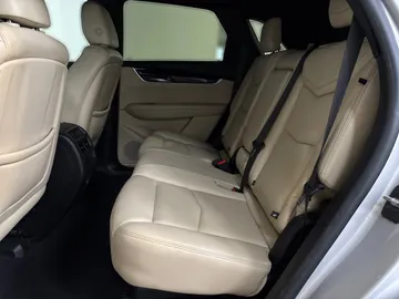 2018 Cadillac XT5 - image 15