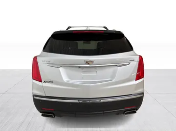 2018 Cadillac XT5 - image 12