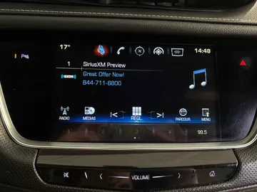 2018 Cadillac XT5 - image 29