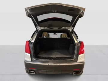 2018 Cadillac XT5 - image 13