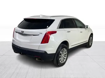 2019 Cadillac XT5 - image 14