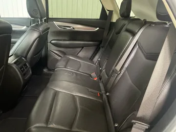 2019 Cadillac XT5 - image 15