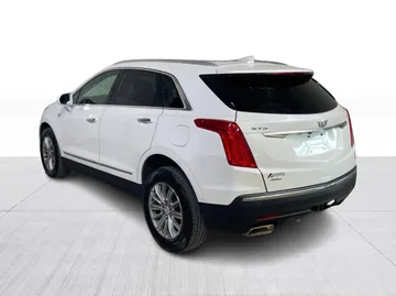 2019 Cadillac XT5 - image 11